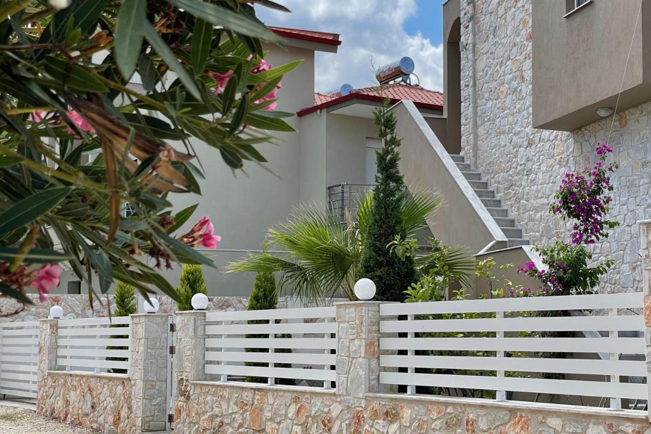 ניקיטי Royals Apartments מראה חיצוני תמונה
