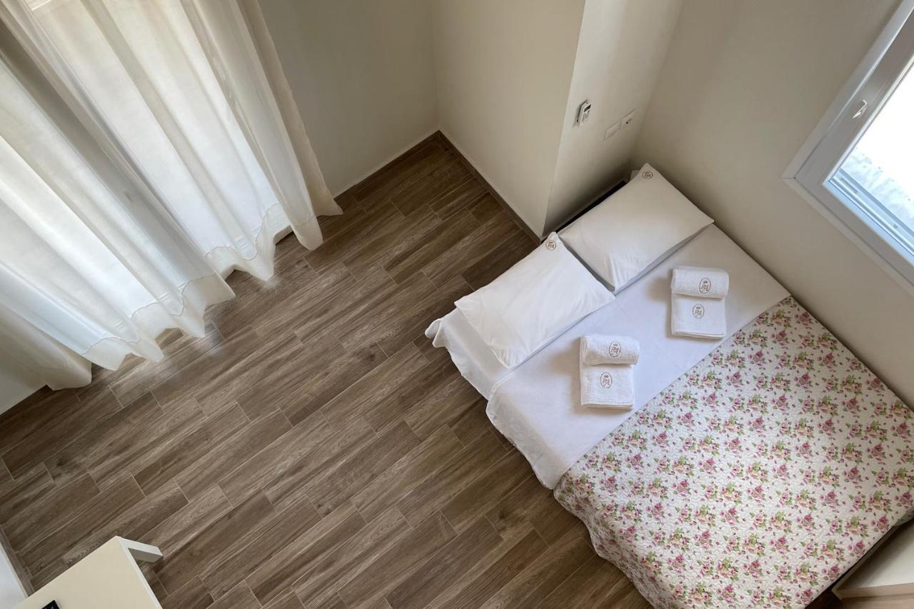 ניקיטי Royals Apartments מראה חיצוני תמונה